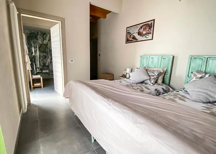 La Barca Ant Al Pra לינה וארוחת בוקר 3*