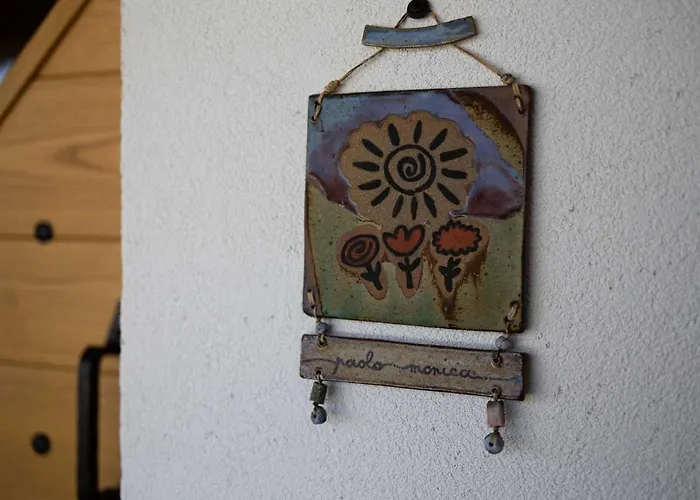 לינה וארוחת בוקר La Barca Ant Al Pra 3*